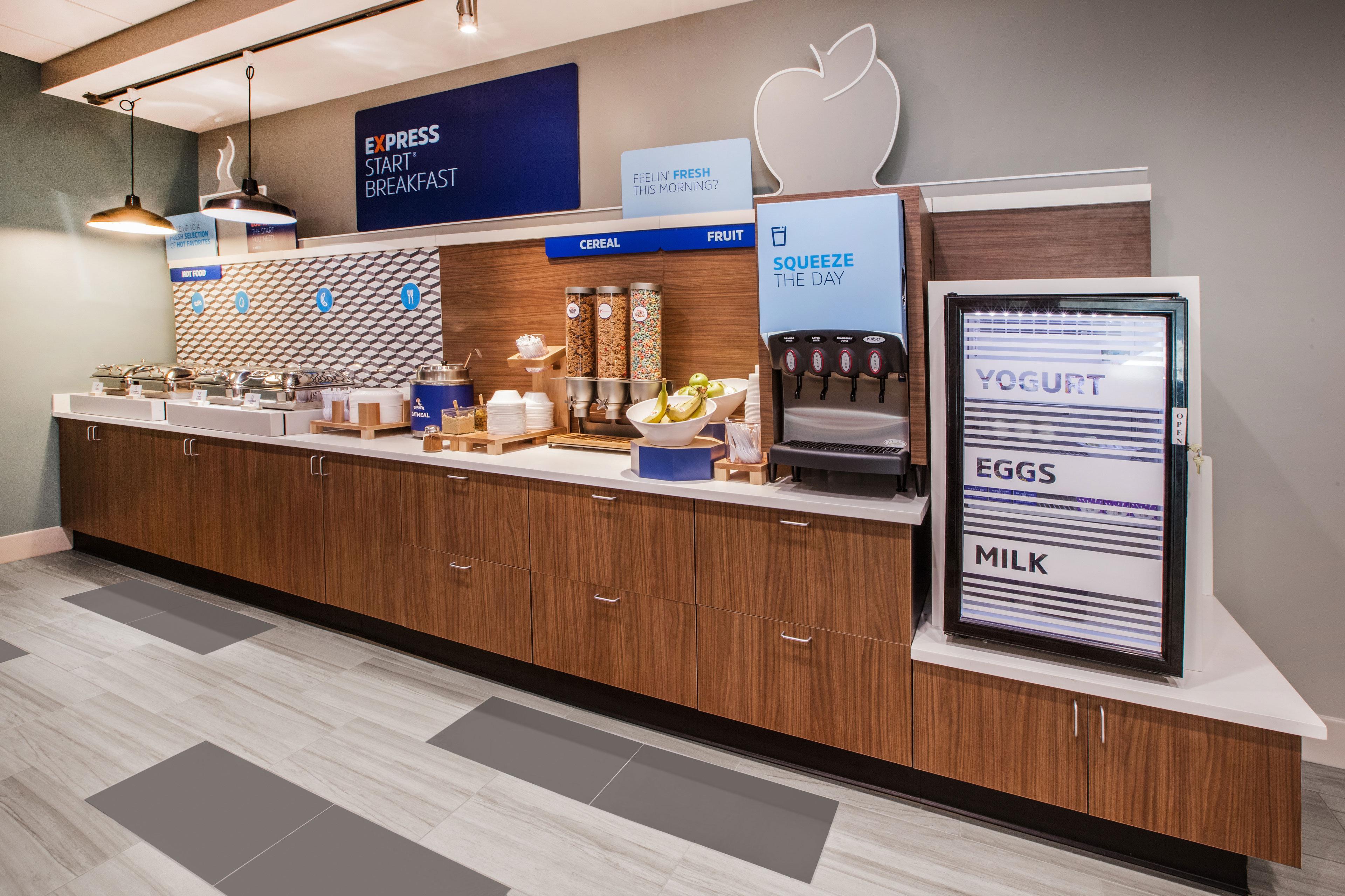 Holiday Inn Express & Suites Kingston-Ulster By Ihg Lake Katrine Buitenkant foto